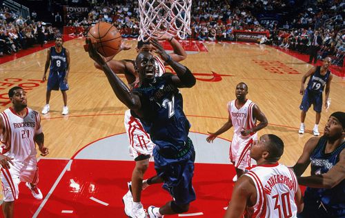  NBA战报：约基奇三双神迹引领掘金加时险胜太阳